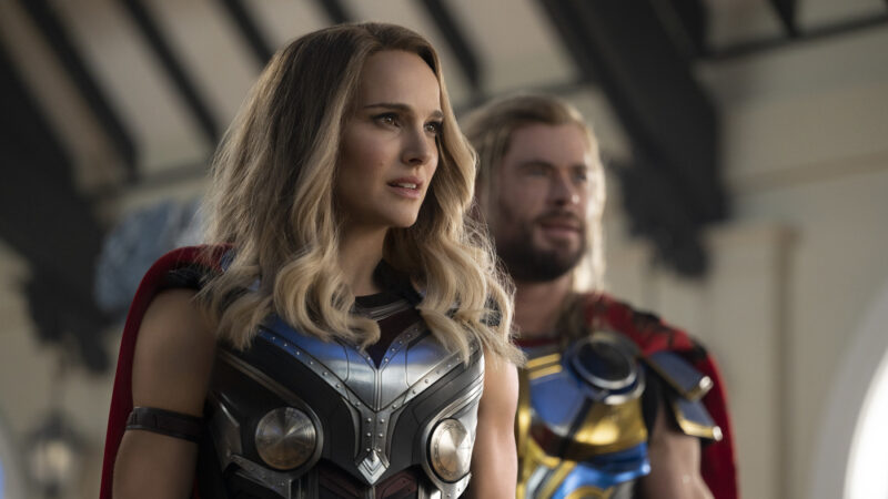 En salles ce mercredi, le trop absurde « Thor : Love and Thunder » ne sera pas cohérent